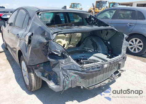 2025 Toyota Camry Le из США, поврежденный, VIN 4T1DAACK2SU147414